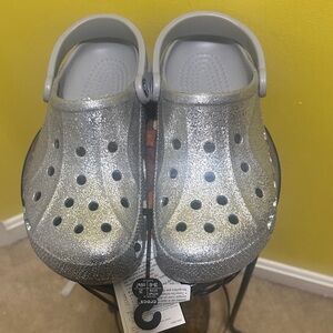 CROCS Women’s Shimmering Silver Clogs